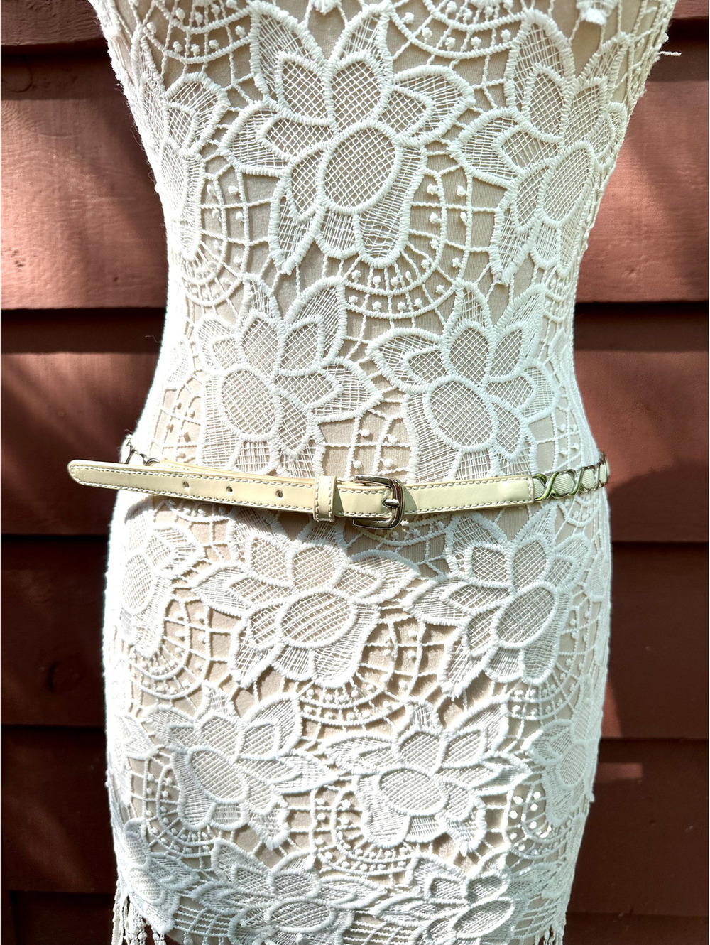 White Faux‎ Leather Interwoven Chain Belt With Silver Hardware